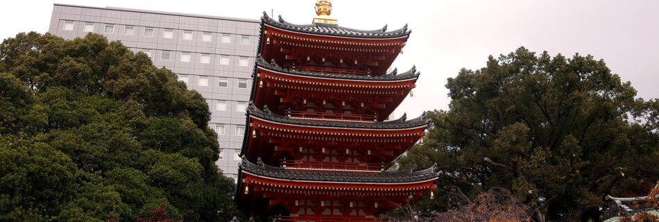 The five-storey pagoda at Tochoji temple, Hakata
